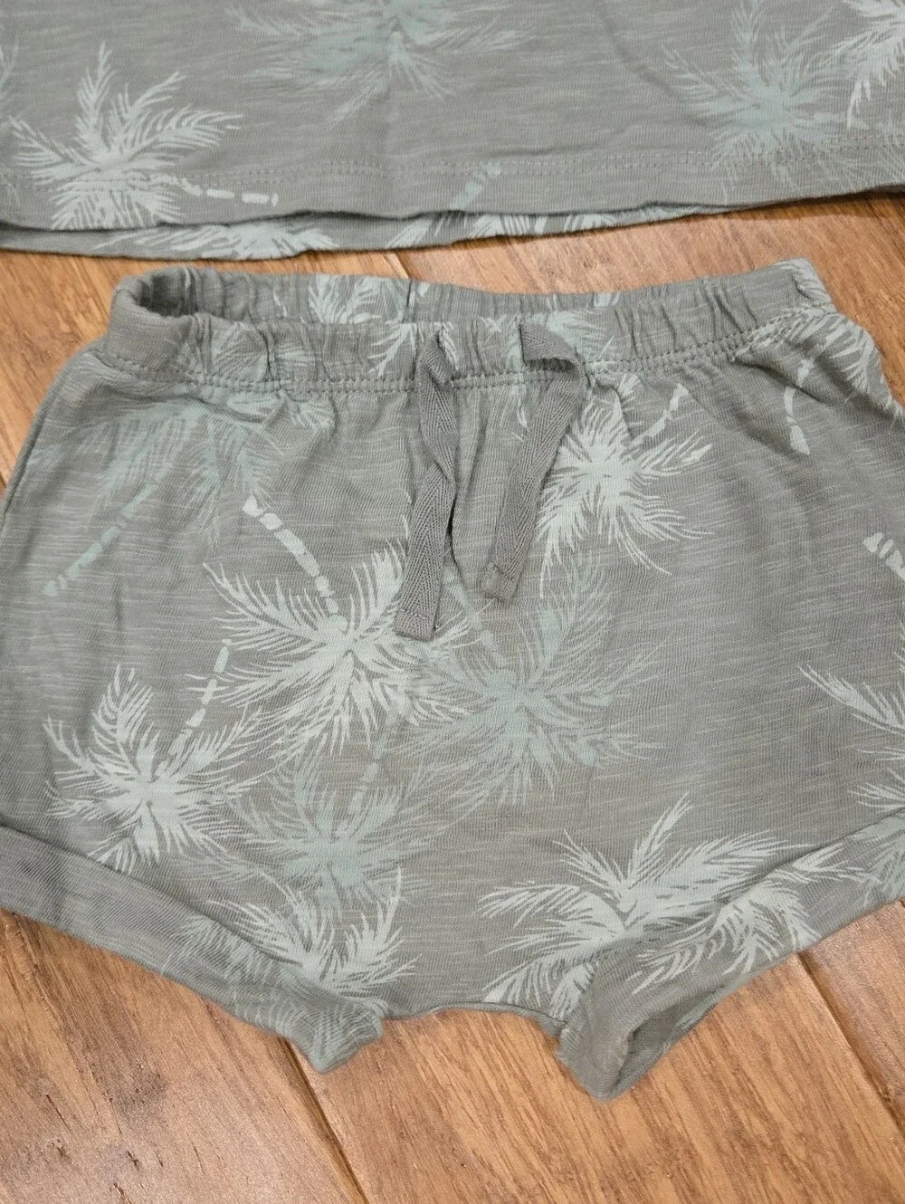 Gap Baby Toddler Green Palm Tree Short Sleeve Shirt & Shorts Matching Set